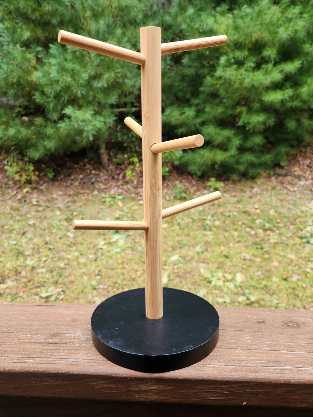 Bamboo Wooden Mug Tree Stand with Wide Black Base And Six "Branches"